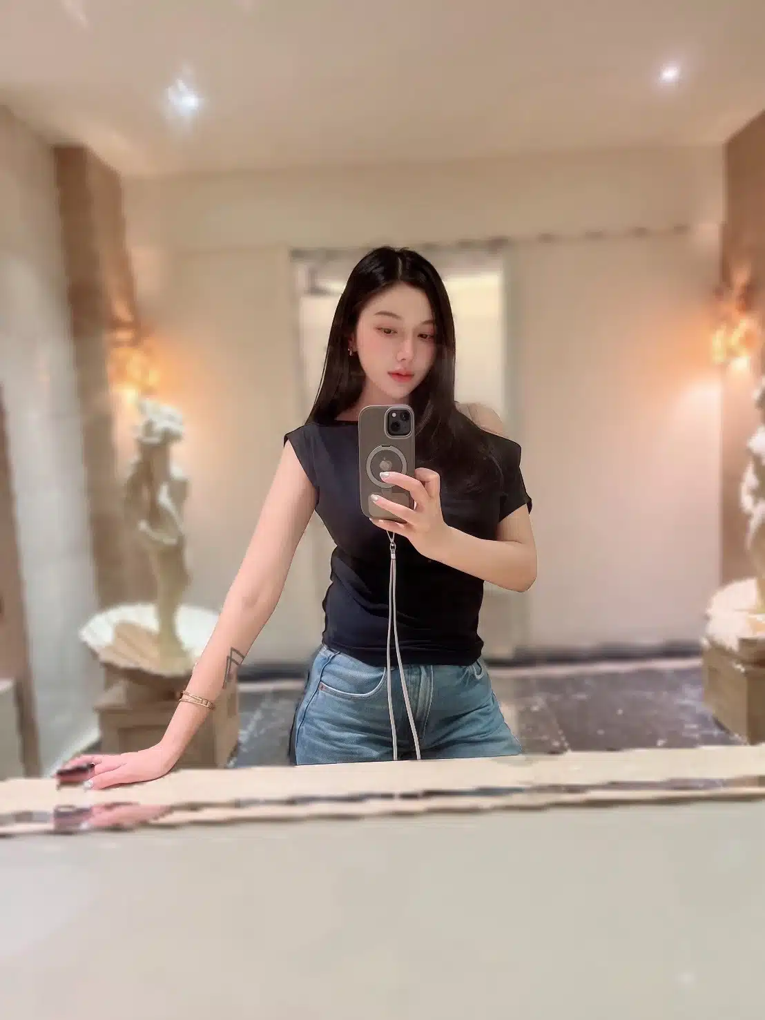 台北定點茶-孫瑩瑩/162/45/24/E